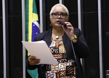 Câmara aprova regras para o acompanhamento de pessoas com câncer