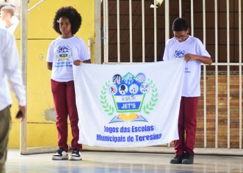 Abertura dos JET’s 2025 celebra o esporte e a integração entre alunos da rede municipal