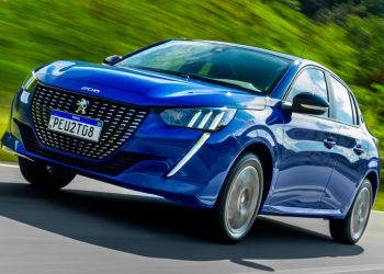 Peugeot convoca 208 para recall