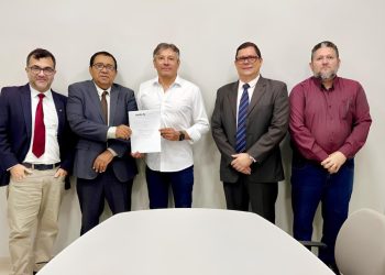 MPPI realiza acordo extrajudicial para criação de Procon municipal em Valença do Piauí
