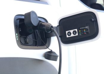 Carros elétricos ganham força em Teresina e superam marcas tradicionais no varejo