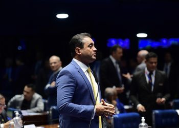 Limite de oito anos a inelegibilidades está na pauta desta terça (26) do Plenário