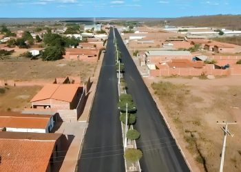 Pedro Laurentino recebe 70% de pavimentação asfáltica