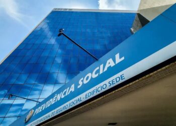 INSS suspende programa de redução de fila por falta de orçamento