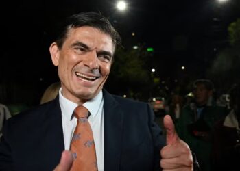 Rodrigo Paz é eleito presidente da Bolívia