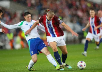 Itália precisa de milagre para garantir vaga direta na Copa do Mundo