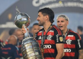 Arrascaeta desbanca Lionel Messi e é nomeado Rei da América de 2025