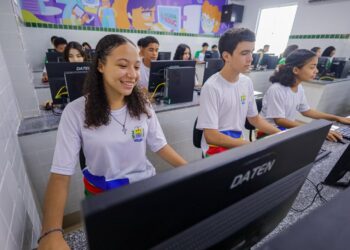 Seduc inicia processo de matrículas para educação integral, tecnológica e profissionalizante
