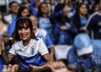 Quem era a mulher que morreu após ser arrastada por 1 km e perder as pernas