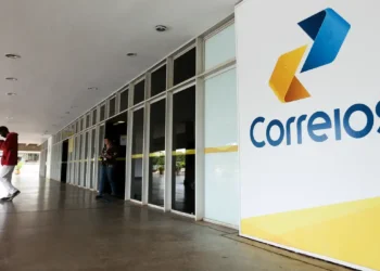 Plano de Reestruturação: Correios capta R$ 12 bi e projeta reduzir R$ 5 bi em despesas até 2028