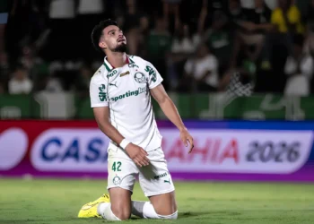 Goleada sofrida pelo Palmeiras é marcada por gritos de ‘olé’