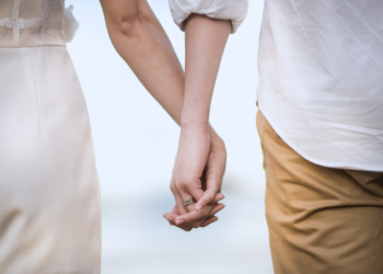 Projeto de lei proíbe reconhecimento de união estável após falecimento de um dos parceiros