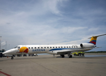 Avião com 15 pessoas cai na Colômbia; não há sobreviventes