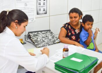 Período chuvoso eleva risco de doenças e FMS orienta população de Teresina