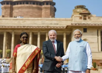 Brasil e Índia assinam acordo sobre terras raras e minerais críticos