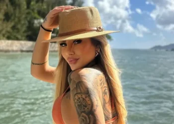 Influenciadora Bianca Dias morre aos 27 anos após complicação durante recuperação cirúrgica