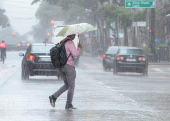 Mais de 100 municípios do Piauí estão em alerta vermelho para temporais