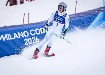 Jogos de Inverno: Lucas Pinheiro vence slalom gigante e conquista ouro inédito para o Brasil