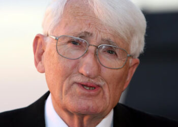 Morre aos 96 anos o filósofo alemão Jürgen Habermas