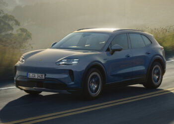 Novo Cayenne S Electric chega ao Brasil com até 666 cv e autonomia de mais de 650 km