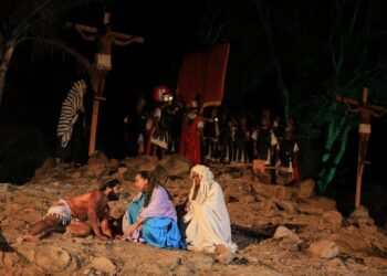 Paixão de Cristo de Floriano democratiza acesso à cultura e deixa legado de arte