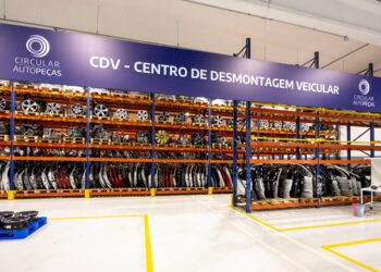 Stellantis desmonta cerca de 600 veículos e reaproveita mais de 9 mil peças no CDV
