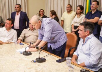 Prefeito Silvio Mendes assina Ordem de Serviço para construção da Ponte João Claudino