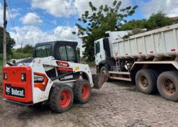 Mutirão no Torquato Neto já recolheu mais de 600 toneladas de resíduos e serviços continuam na região