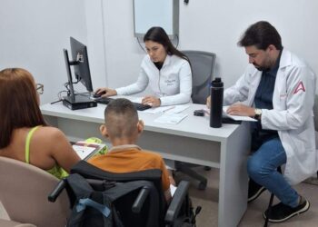 Afya oferece consultas gratuitas em gastroenterologia, pediatria e clínica da dor neste sábado (25)