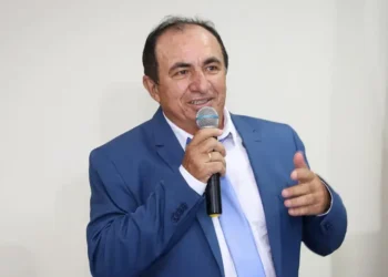 Polícia Civil prende prefeito de Pio IX e investiga esquema com menores