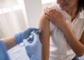 Vacinação contra a gripe ganha importância diante do aumento de vírus respiratórios no país