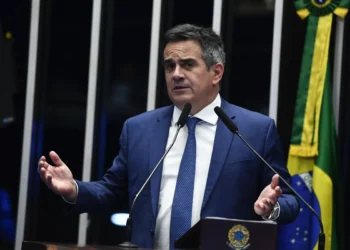 PF investiga suposto esquema de pagamentos mensais a Ciro Nogueira ligados ao Banco Master