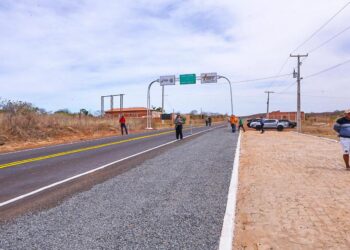 Governo do Estado irá restaurar 100% da malha rodoviária do Piauí até o final do ano