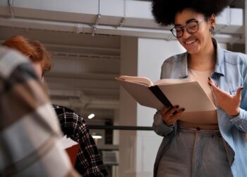 Feira de Empregabilidade promove oportunidades para estudantes e comunidade nesta terça-feira (09)