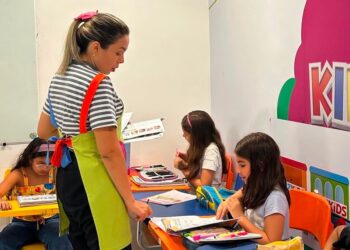 Aprender inglês brincando: quando a diversão faz parte do ensino