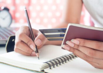 Como usar o cartão de crédito com planejamento nas comemorações de junho