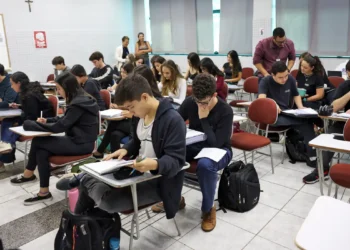Prouni 2026: prazo para comprovar inscrição termina nesta sexta-feira (14)