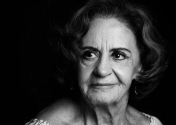 Laura Cardoso, ícone da dramaturgia brasileira, morre aos 98 anos