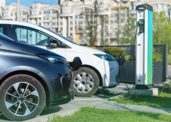 Crescimento dos elétricos no Ceará aumenta pressão por rede de recarga