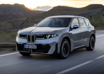 BMW iX3 elétrico chega às concessionárias oferecendo a maior autonomia do país com até 570 km (PBEV)