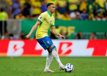 Vanderson é convocado para a Seleção Brasileira após corte de Wesley