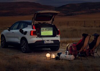 Volvo EX30 pode ser utilizado como um power bank