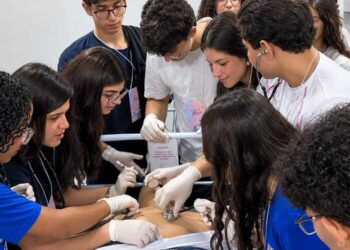 Evento oferece experiências práticas para quem está escolhendo uma profissão